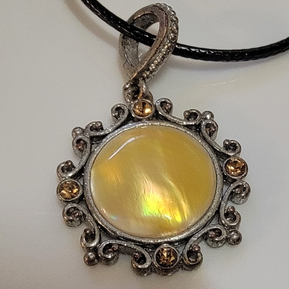 Vintage beautiful floral yellow & silver tone jewel necklace . - Picture 1 of 2